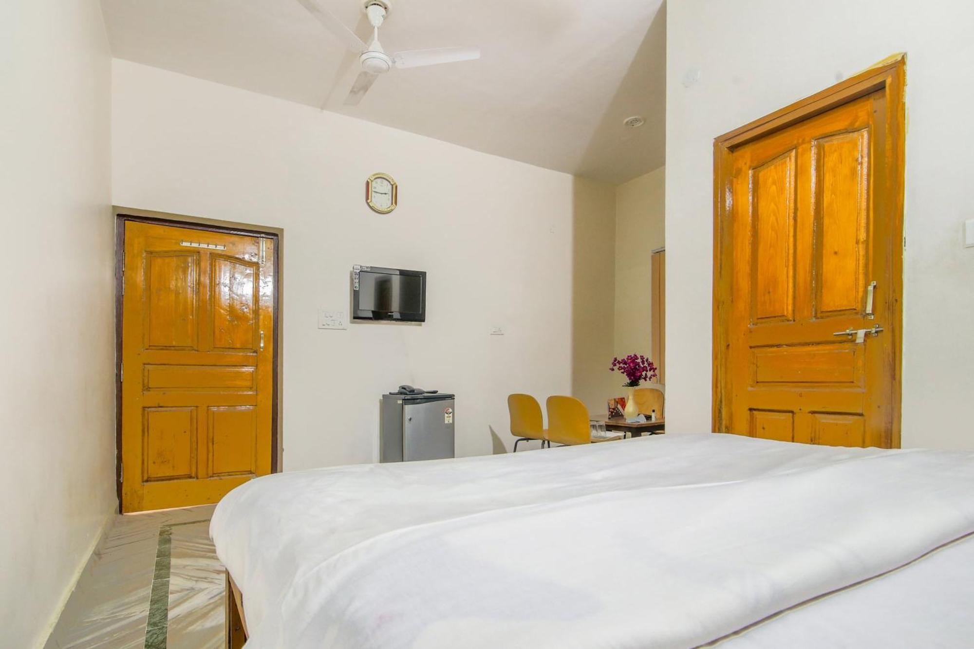 Collection O 81098 Hotel Royal Panjab Bijnaur Экстерьер фото